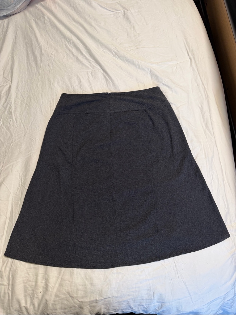 Royal Robbins Charcoal high low A-Line Skirt size 8 gorpcore activewear hiking - Picture 3 of 7